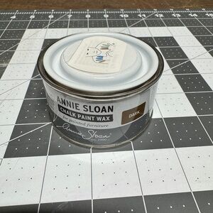 Annie Sloan Chalk Paint Wax - Dark